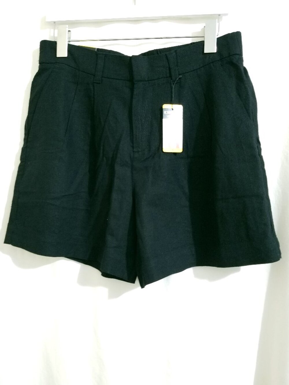 Express Black Linen Blend Pleated Shorts M NWT